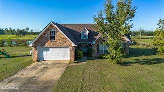 6030 Cuevas Town Rd, Kiln, MS 39556