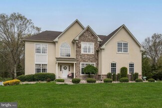 106 Foxcroft Dr, Franklinville, NJ 08322