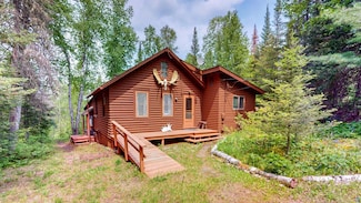 21 Voyageur Bay Rd, Grand Marais, MN 55604