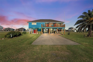 117 S Verdia Dr, Crystal Beach, TX 77650