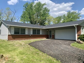 2703 Larkspur Ln, Hazel Crest, IL 60429