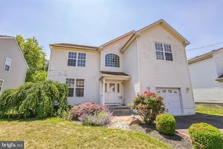 2362 Maple Ave, Croydon, PA 19021