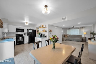 1077 E Fremont Dr, Tempe, AZ 85282