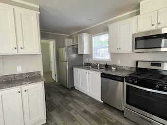5181 Tokay Dr Unit 85, Flint, MI 48507