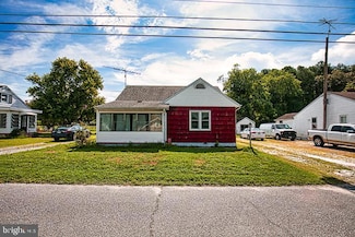 107 Academy St, Secretary, MD 21664