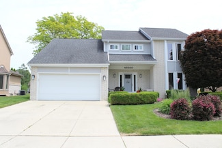 43980 Boulder Dr, Clinton Township, MI 48038