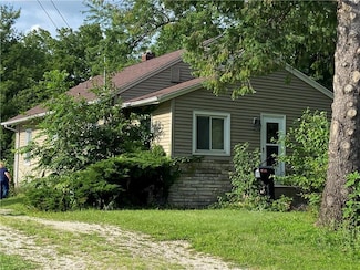 1717 Leland Ave, Des Moines, IA 50315