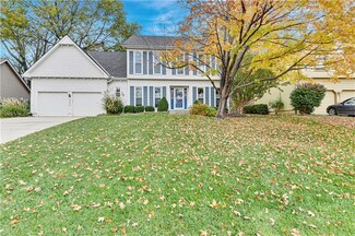 15624 Reeds St, Overland Park, KS 66223