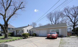34 E Broad St, Berlin, NJ 08009