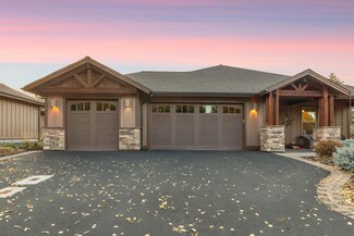 271 Sun Vista Dr, Redmond, OR 97756