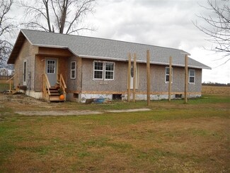 13013 E Sr 114, Akron, IN 46910