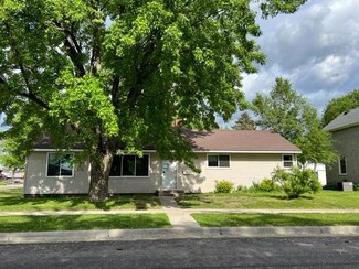 448 24th Ave N, Saint Cloud, MN 56303
