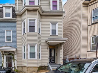 43 Gates St Unit 2, Boston, MA 02127
