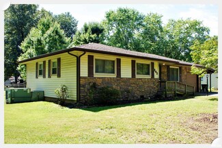 202 E 19th St, Metropolis, IL 62960