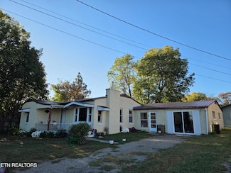 520 Upper Broad St, Newport, TN 37821