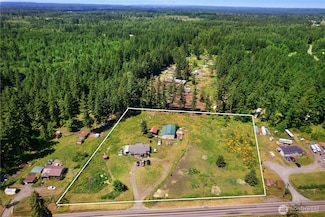 14625 Lawrence Lake Rd SE, Yelm, WA 98597