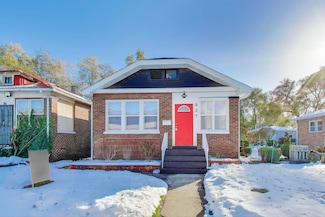 627 W 39th Ave, Gary, IN 46408