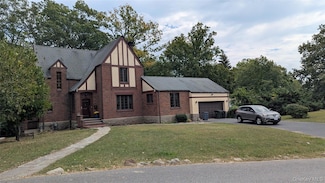 78 Roe Ave, Highland Falls, NY 10928