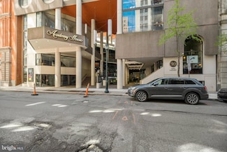 1420 Locust St Unit 15M, Philadelphia, PA 19102