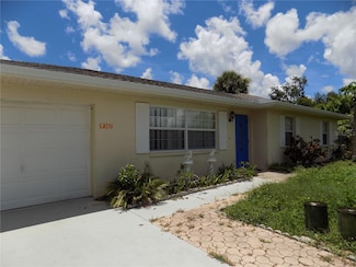 342 Millport St NW, Port Charlotte, FL 33948