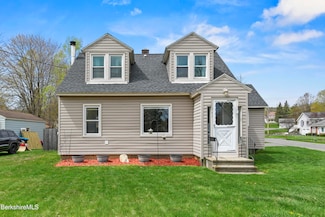 387 North St, Dalton, MA 01226