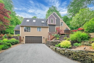 9 Stebbins Rd, Monson, MA 01057