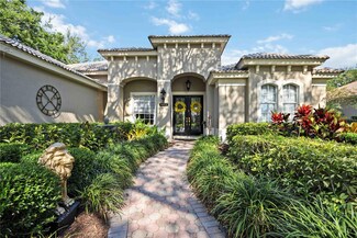4812 Carrington Cir, Sarasota, FL 34243