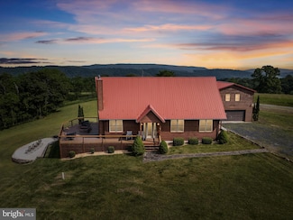 489 Sugar Maple Rd, Mathias, WV 26812