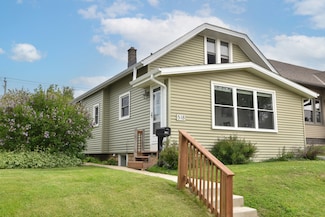 518 Marquette Ave, South Milwaukee, WI 53172
