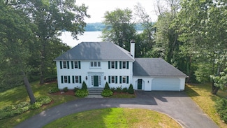 13 Macneill Dr Unit 1, Southborough, MA 01772