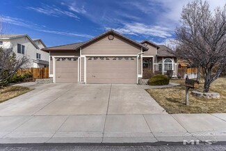951 S University Park Loop, Reno, NV 89512
