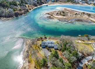 31 Baxendale Rd, Bourne, MA 2532