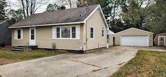 3278 Black Creek Rd, Muskegon, MI 49444