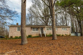 110 Rosewood Dr, Dallas, GA 30132