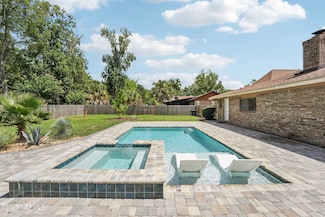 366 Perthshire Dr, Orange Park, FL 32073