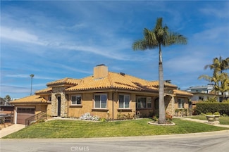 401 Holmwood Dr, Newport Beach, CA 92663