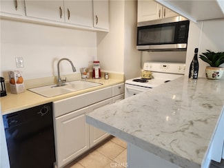 5585 E Pacific Coast Hwy Unit 305, Long Beach, CA 90804