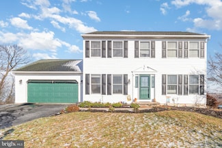 210 Abbey Dr, Mount Wolf, PA 17347