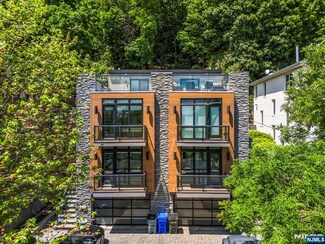 746 Undercliff Ave Unit a, Edgewater, NJ 07020