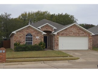 4521 Hayden Place, Fort Worth, TX 76155