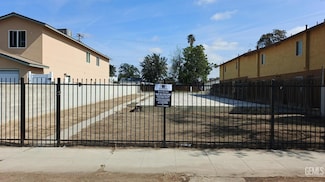 1414 Monterey St, Bakersfield, CA 93305