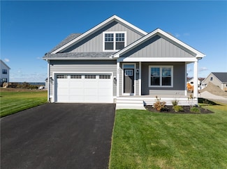 322 Freedom Trail Dr, Portsmouth, RI 02871