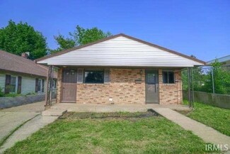 1028 S Ironwood Dr, Mishawaka, IN 46544