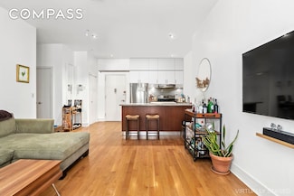 41-26 27th St Unit 4-H, Long Island City, NY 11101