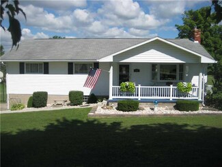 618 W George St, Carmichaels, PA 15320