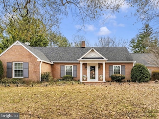 13579 Donnybrook Dr, Hagerstown, MD 21742