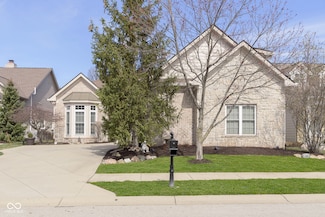 15254 Kampen Cir, Carmel, IN 46033