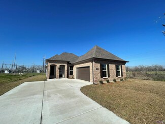 2505 Red Knot Dr, Houma, LA 70364