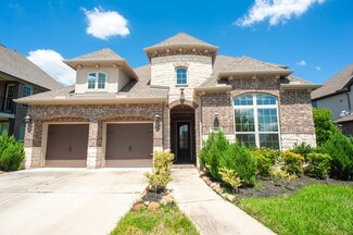 11703 Cascade Falls Ln, Pearland, TX 77584