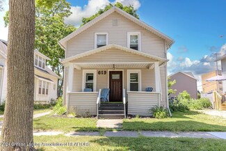 619 Bartlett St, Lansing, MI 48915